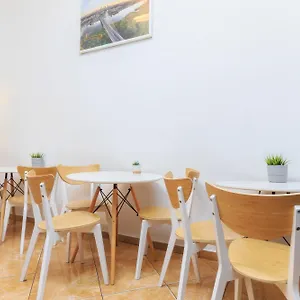 Albergue Moon, Varsóvia