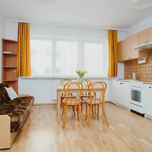 Shortstaypoland Krochmalna Apartament