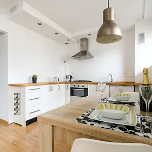 Labo Muranów Apartament